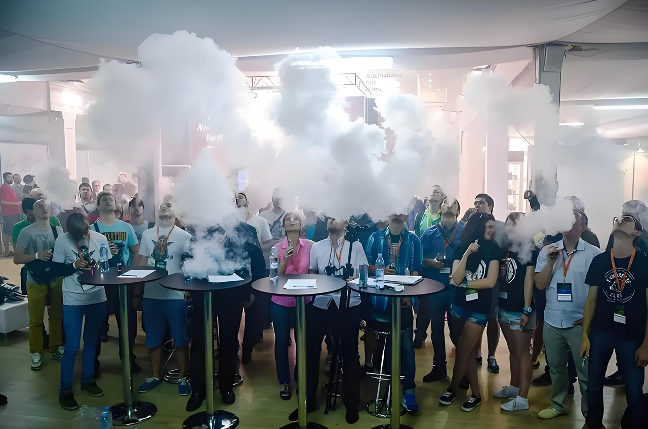The Considerate Vaper's Guide to Modern Etiquette